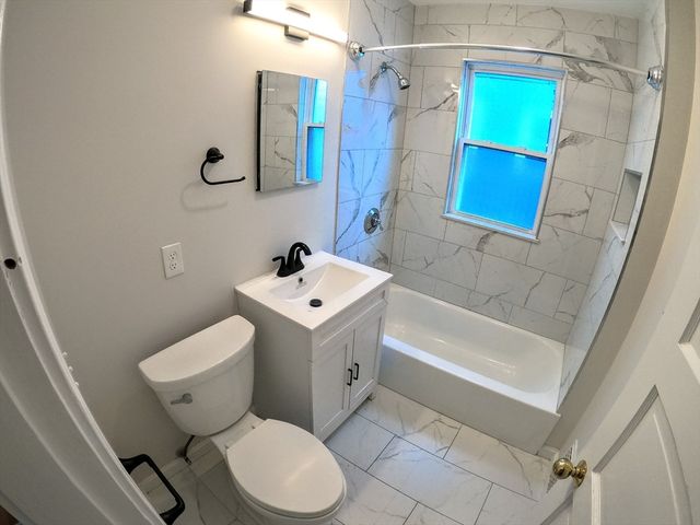 4110 Washington St 1, Boston, MA 02131