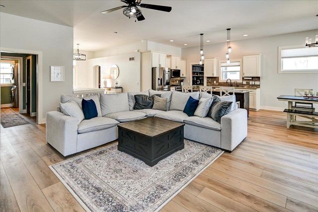 3016 Midnight Sun Drive, Sun Prairie, WI 53590