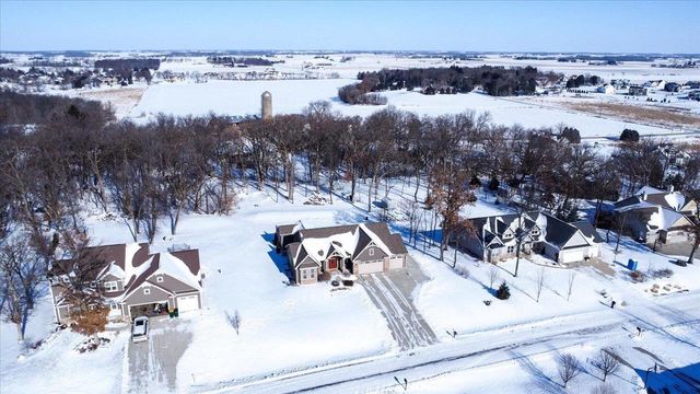 3016 Midnight Sun Drive, Sun Prairie, WI 53590