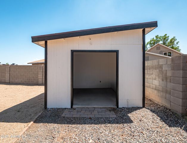 9459 N 64TH Drive, Glendale, AZ 85302