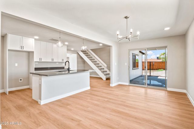 9459 N 64TH Drive, Glendale, AZ 85302