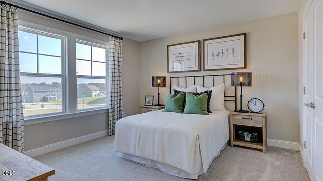 200 Diamond Bluff Lane, Holly Springs, NC 27540