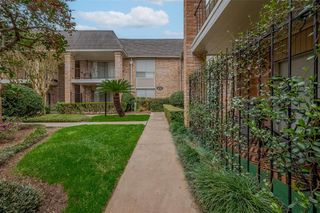 2224 S Piney Point Road S 216, Houston, TX 77063