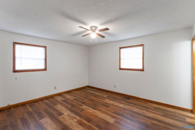 28 Arad Thompson Road NE, Arab, AL 35016