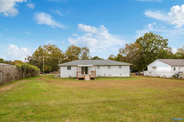 28 Arad Thompson Road NE, Arab, AL 35016