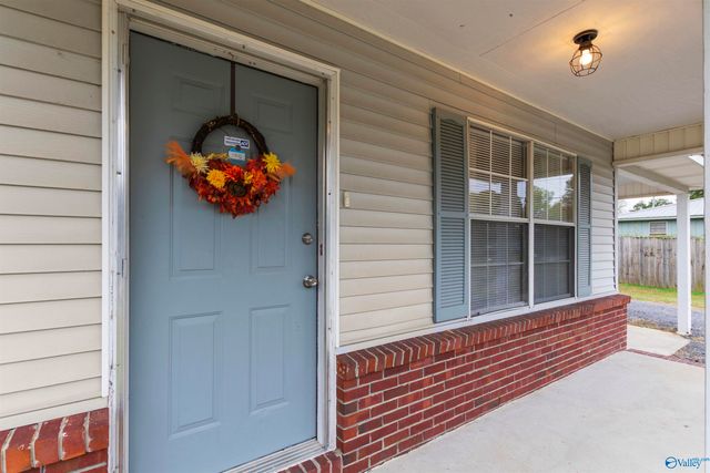 28 Arad Thompson Road NE, Arab, AL 35016