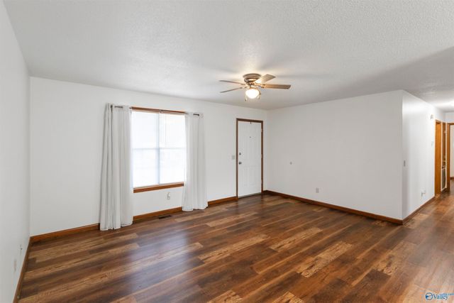 28 Arad Thompson Road NE, Arab, AL 35016