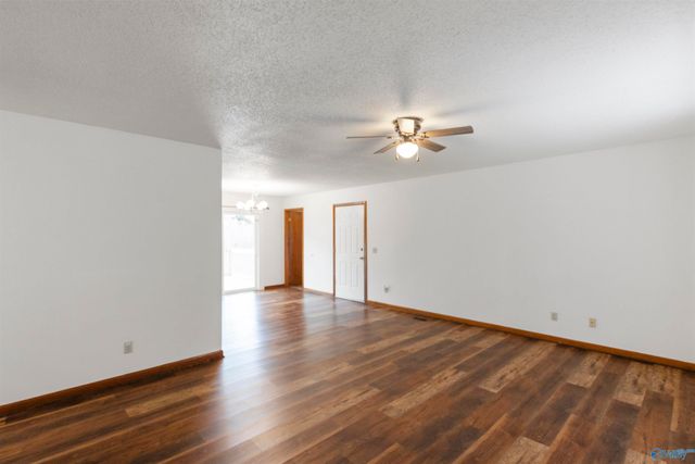 28 Arad Thompson Road NE, Arab, AL 35016