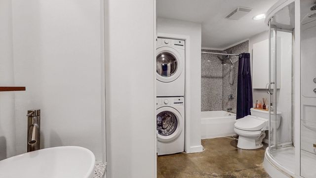 950 Broadway 35, Chelsea, MA 02150