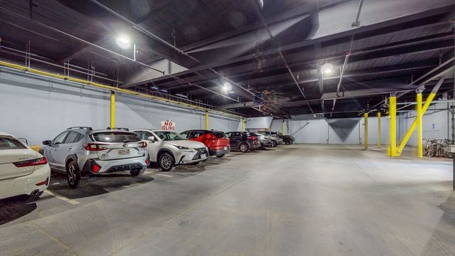 950 Broadway 35, Chelsea, MA 02150