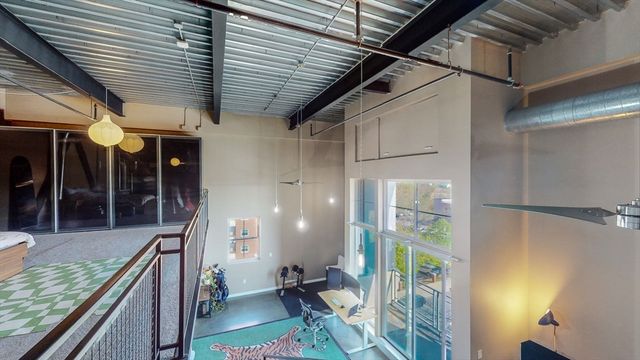 950 Broadway 35, Chelsea, MA 02150