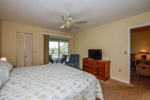 437 CERROMAR LANE 519, Venice, FL 34293