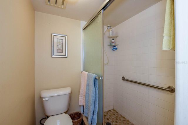 437 CERROMAR LANE 519, Venice, FL 34293