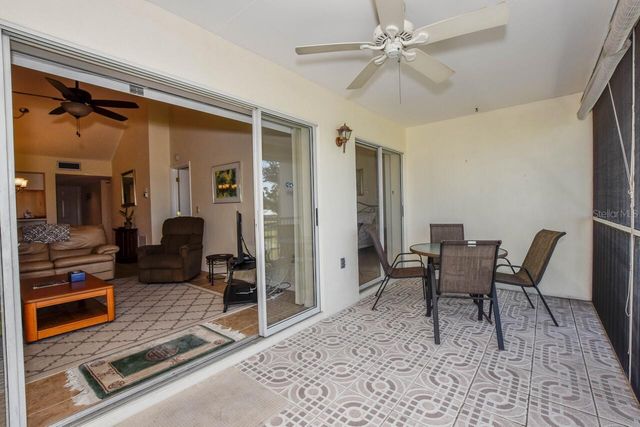437 CERROMAR LANE 519, Venice, FL 34293