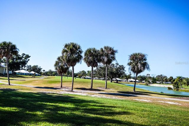 437 CERROMAR LANE 519, Venice, FL 34293