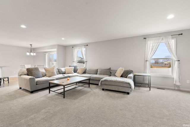 14983 Windwood Court, Fort Wayne, IN 46845