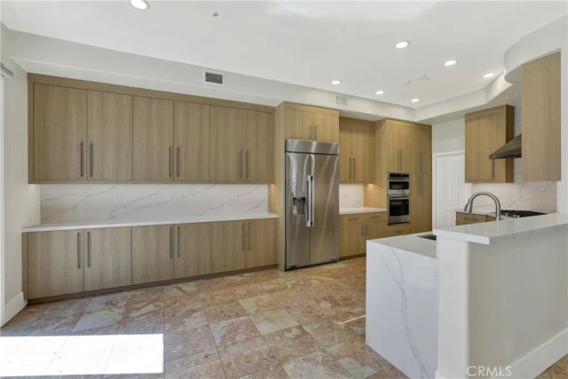 2468 Aquasanta, Tustin, CA 92782