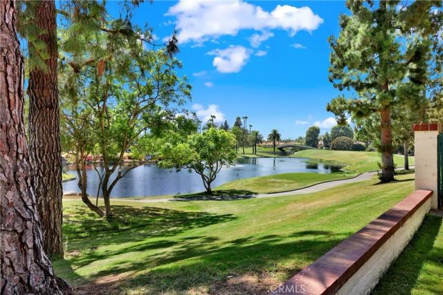 2468 Aquasanta, Tustin, CA 92782