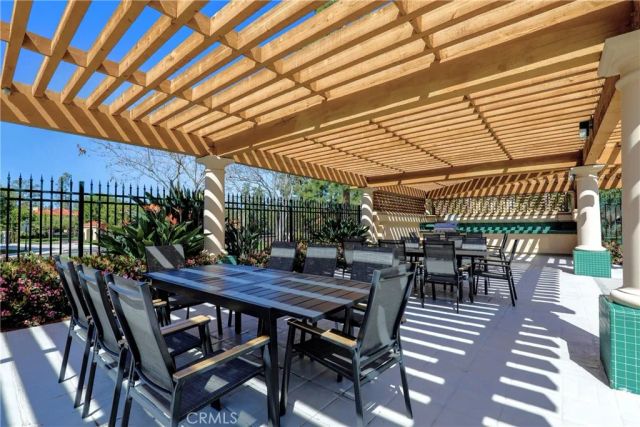 2468 Aquasanta, Tustin, CA 92782