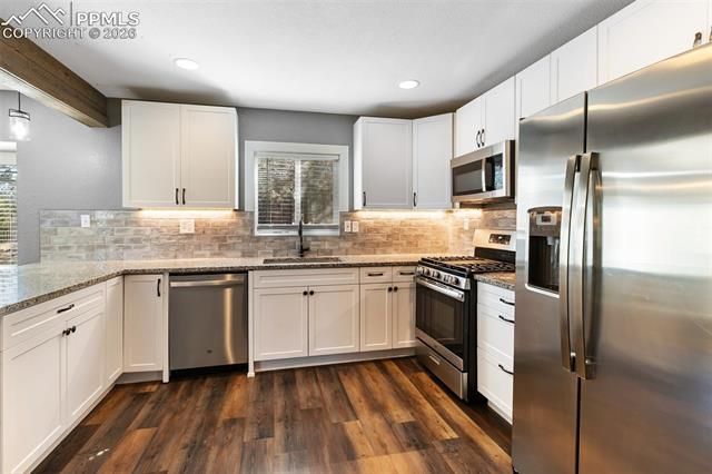 255 Midnight Lane, Florissant, CO 80816
