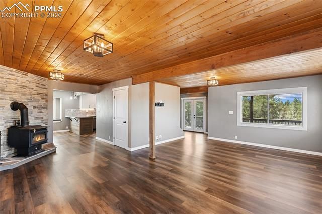 255 Midnight Lane, Florissant, CO 80816