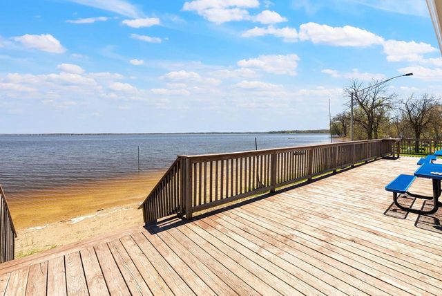 148 Oakwood Avenue, Edgerton, WI 53534
