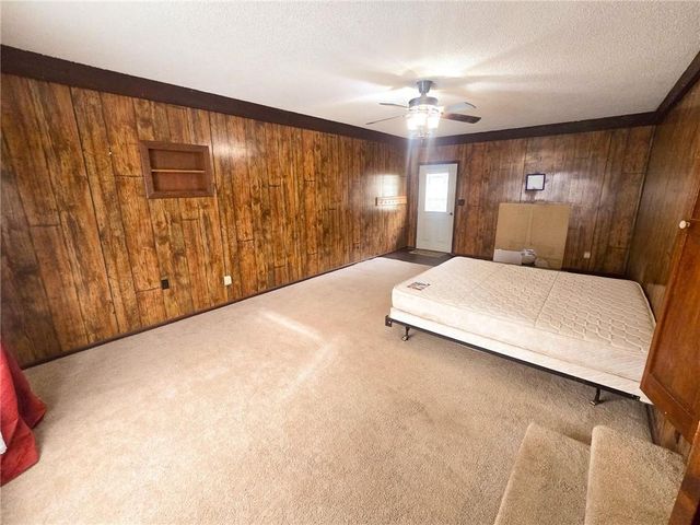 103 S Hyde Street, Windsor, MO 65360