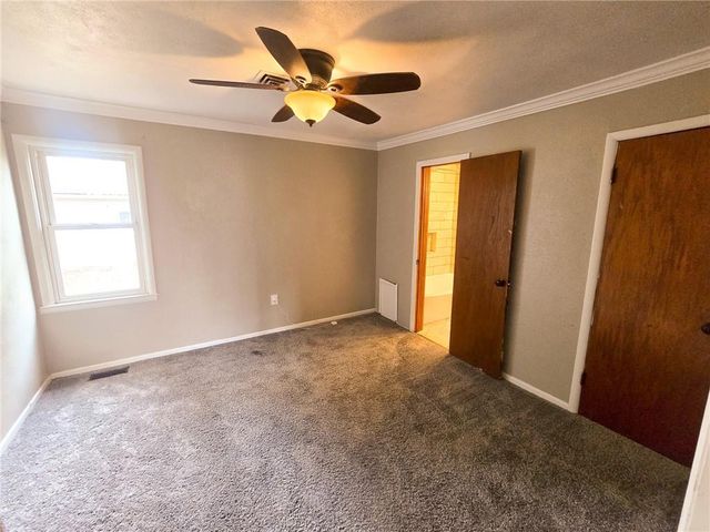 103 S Hyde Street, Windsor, MO 65360