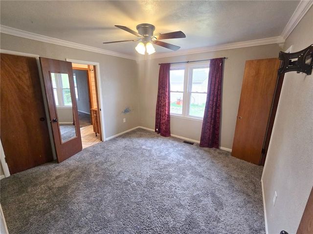 103 S Hyde Street, Windsor, MO 65360