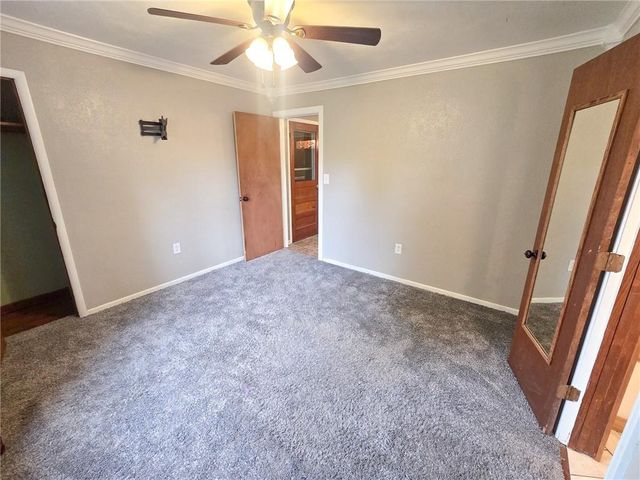 103 S Hyde Street, Windsor, MO 65360