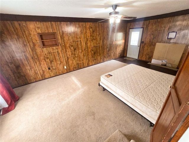 103 S Hyde Street, Windsor, MO 65360