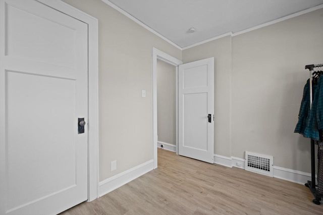 4650 N 38th STREET, Milwaukee, WI 53209