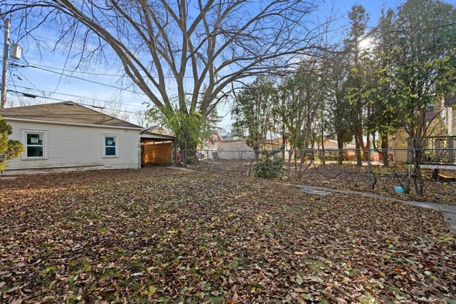 4650 N 38th STREET, Milwaukee, WI 53209