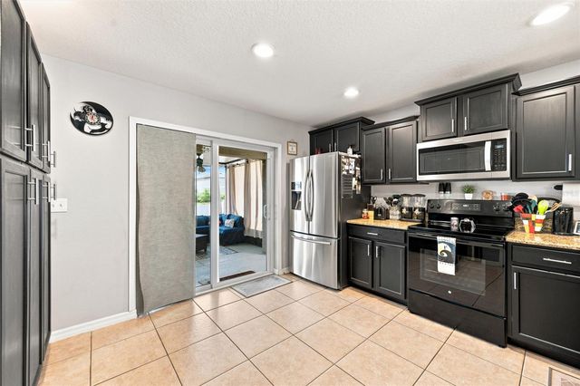 1111 SEMINOLE SKY DRIVE, Ruskin, FL 33570