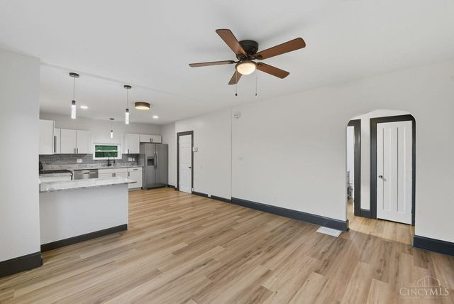 2235 Crane Avenue, Cincinnati, OH 45207