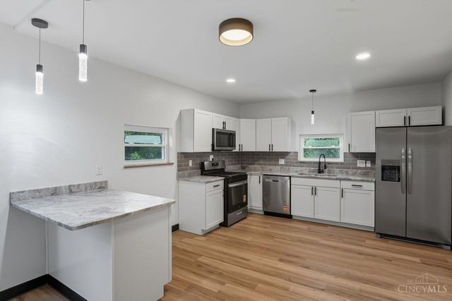 2235 Crane Avenue, Cincinnati, OH 45207