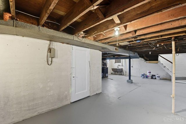 2235 Crane Avenue, Cincinnati, OH 45207