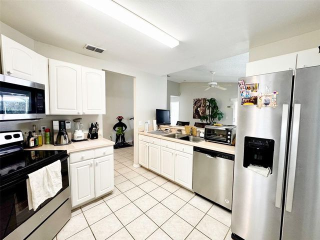 1509 INDIAN OAKS TRL, Kissimmee, FL 34747