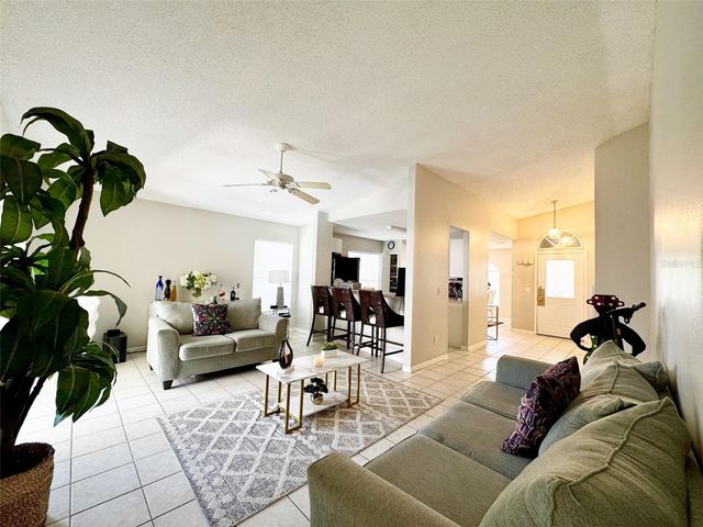 1509 INDIAN OAKS TRL, Kissimmee, FL 34747