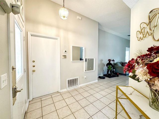 1509 INDIAN OAKS TRL, Kissimmee, FL 34747