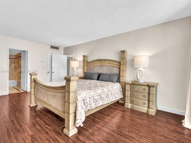5401 Collins Ave 107, Miami Beach, FL 33140