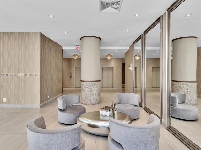 5401 Collins Ave 107, Miami Beach, FL 33140