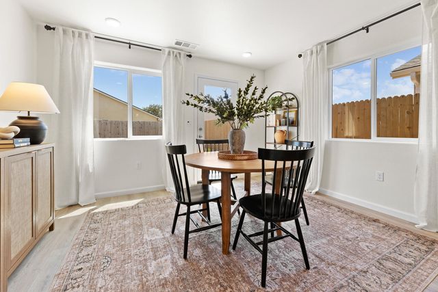 30735 Azalea Road, Visalia, CA 93291