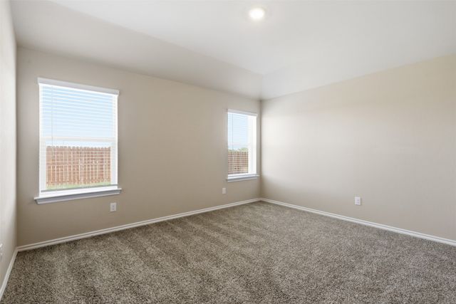 564 Marsh Street, Cleburne, TX 76033