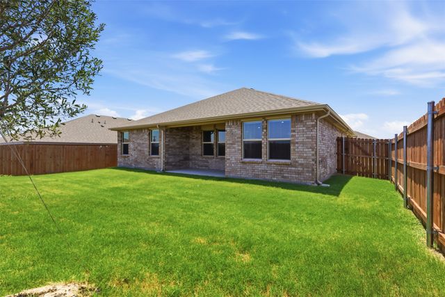 564 Marsh Street, Cleburne, TX 76033