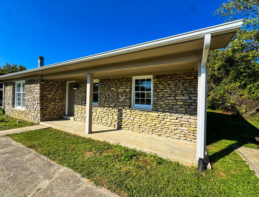 46 Meadowbrook Drive, Frankfort, KY 40601