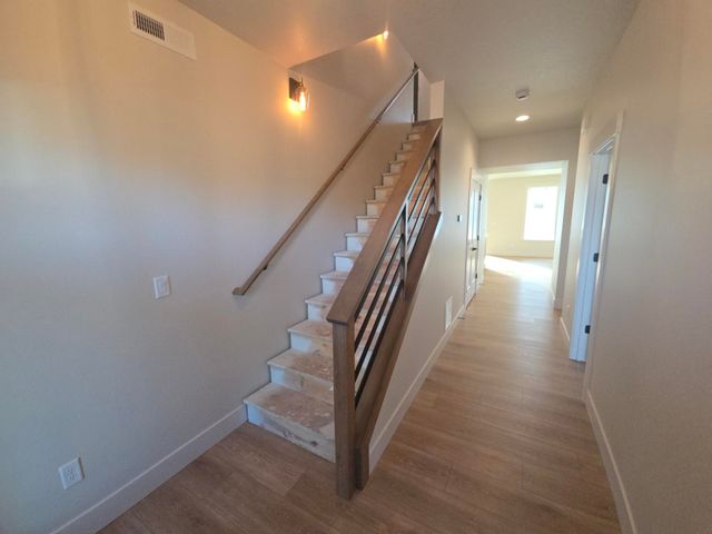 2205 W Cascade Way, Spokane, WA 99208