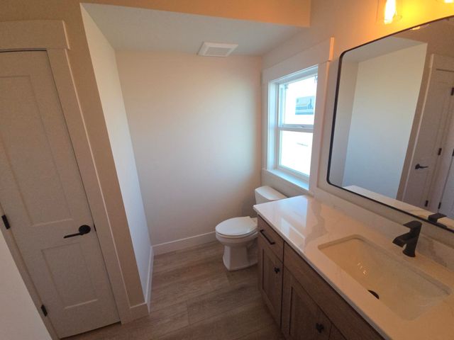 2205 W Cascade Way, Spokane, WA 99208