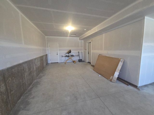 2205 W Cascade Way, Spokane, WA 99208