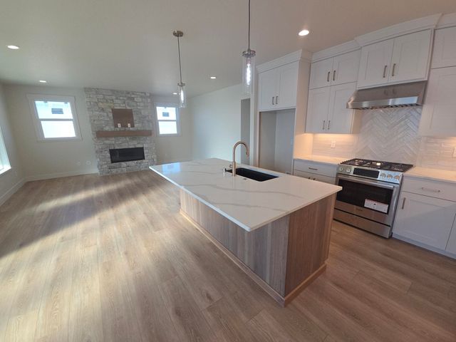 2205 W Cascade Way, Spokane, WA 99208